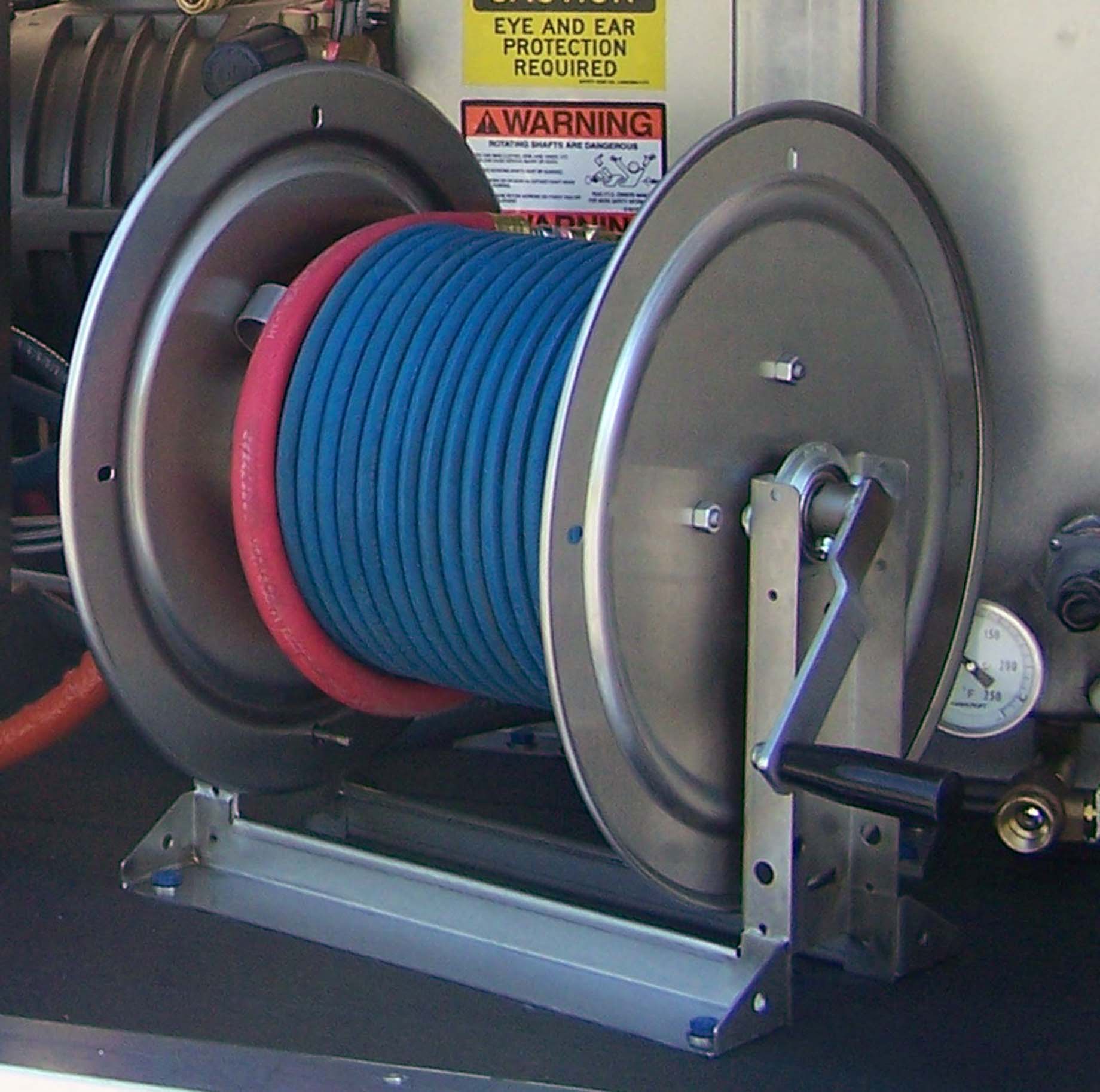 Solution Hose Reel Specs